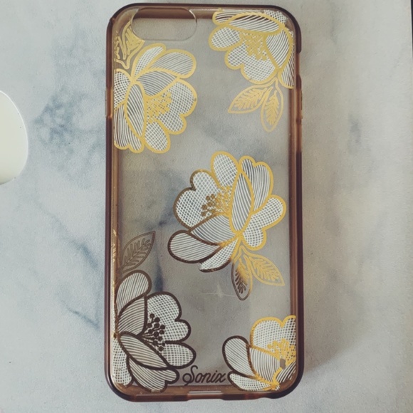 Sonix Flower iPhone 6 Case [FREE WITH PURCHASE] - Picture 1 of 5